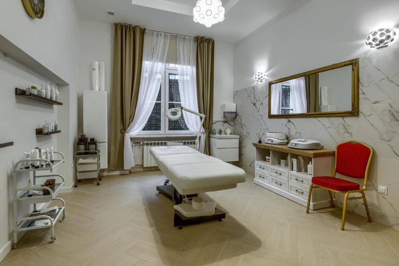 Kadyny Folwark Hotel & Spa Экстерьер фото